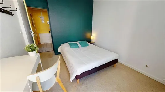 Rooms in Lyon - photo 3