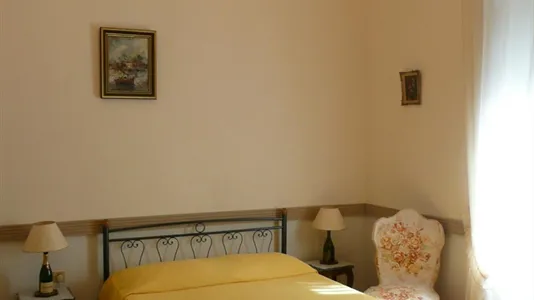 Rooms in Athens Pagrati - photo 2