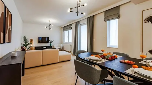 Apartments in Brussels Schaarbeek - photo 2