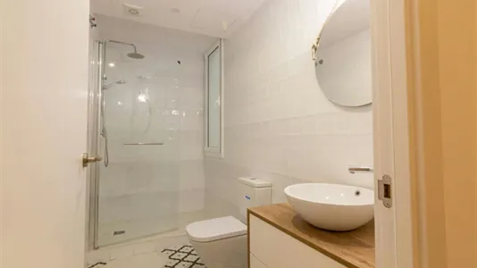 Apartments in Barcelona Ciutat Vella - photo 8