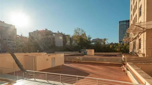 Rooms in Barcelona Eixample - photo 4