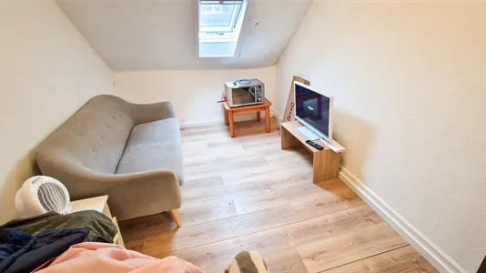 Apartments in Dusseldorf - photo 4