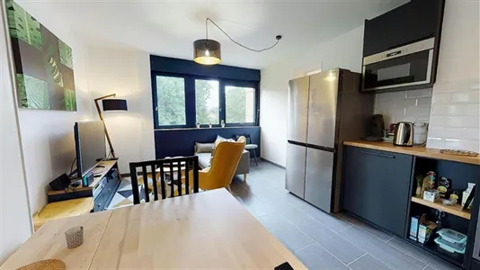 Rooms in Lyon - photo 10