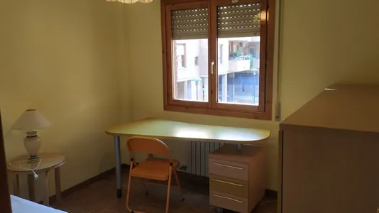 Rooms in Zaragoza - photo 7