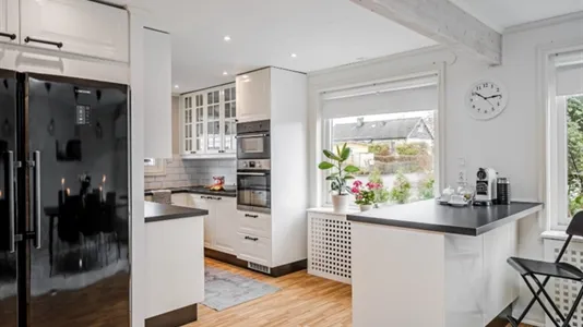 Houses in Lilla Edet - photo 8