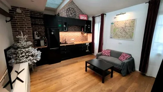 Apartments in Paris 20ème arrondissement - photo 4