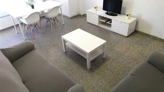 Rooms in Valencia Algirós - photo 3