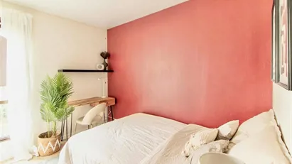 Room for rent in Nanterre, Île-de-France