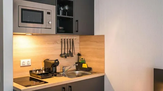 Apartments in Dusseldorf - photo 7