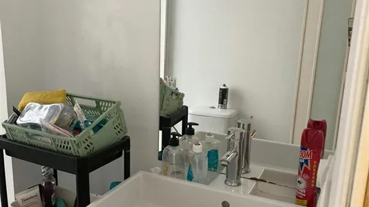 Rooms in Barcelona Sant Martí - photo 8