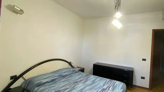 Rooms in Florence - photo 2