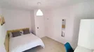 Room for rent, Granada, Andalucía, &lt;span class=&quot;blurred street&quot; onclick=&quot;ProcessAdRequest(11234035)&quot;&gt;&lt;span class=&quot;hint&quot;&gt;See streetname&lt;/span&gt;[xxxxxxxxxxxxx]&lt;/span&gt;