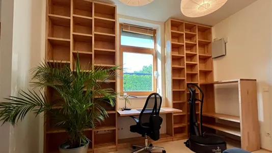 Rooms in Maria Enzersdorf - photo 1