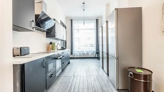 Rooms in Brussels Schaarbeek - photo 4