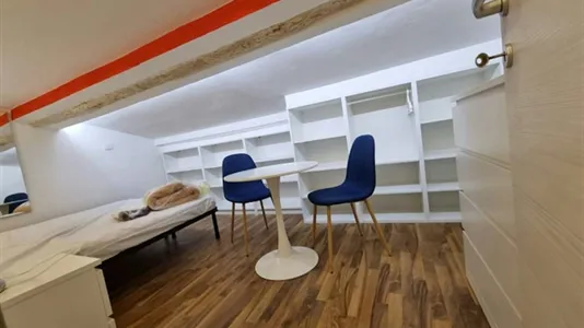 Rooms in Florence - photo 4