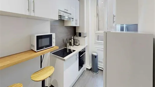 Rooms in Paris 18ème arrondissement - Montmartre - photo 7