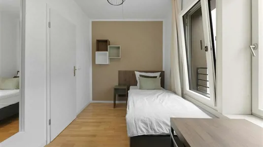 Rooms in Berlin Mitte - photo 1