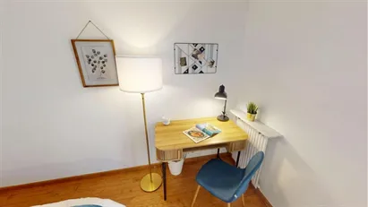Room for rent in Nanterre, Île-de-France
