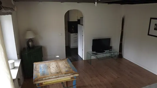 Apartments in Hamburg Nord - photo 4