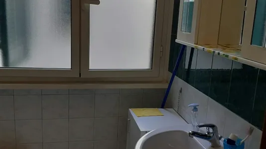 Rooms in Roma Municipio II – Parioli/Nomentano - photo 7