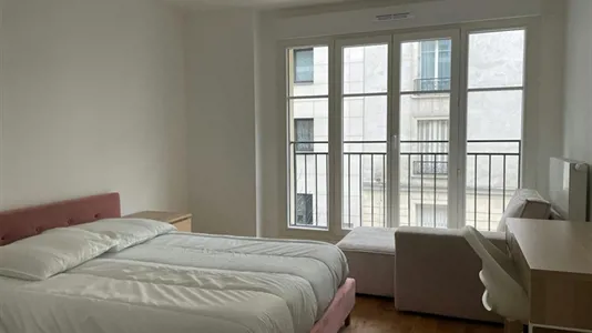 Rooms in Nanterre - photo 1