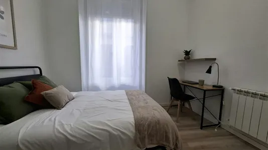Rooms in Madrid Centro - photo 7