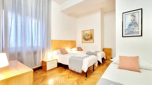 Apartments in Milano Zona 6 - Barona, Lorenteggio - photo 8