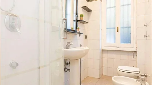 Rooms in Milano Zona 8 - Fiera, Gallaratese, Quarto Oggiaro - photo 2