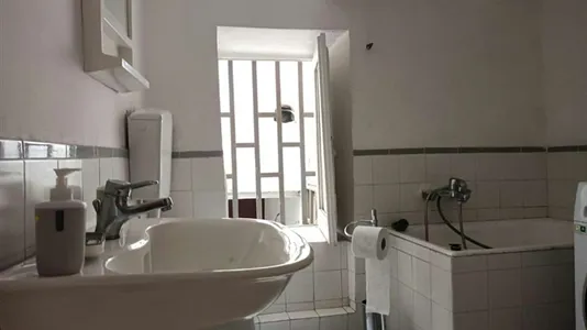 Rooms in Napoli Municipalità 2 - photo 6