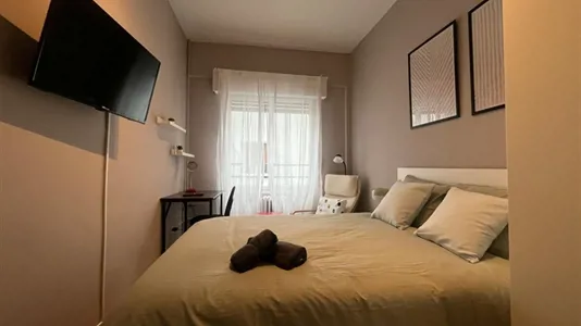 Rooms in Bilbao - photo 1