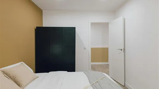 Rooms in Valencia Ciutat Vella - photo 4