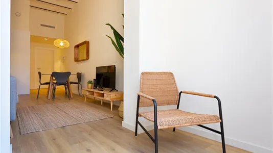 Apartments in Barcelona Eixample - photo 7