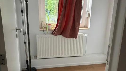 Houses in Drogenbos - photo 5