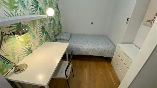 Rooms in Madrid Centro - photo 5
