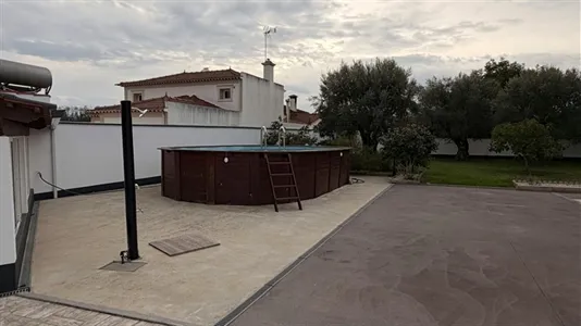 Houses in Ourém - photo 8