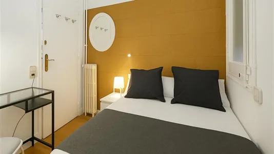 Rooms in Barcelona Les Corts - photo 1