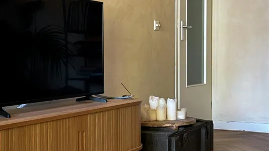 Apartments in Location is not specified - photo 6