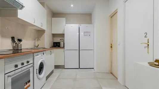 Rooms in Madrid Moncloa-Aravaca - photo 9