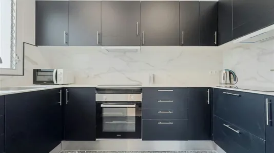 Rooms in Barcelona Eixample - photo 7