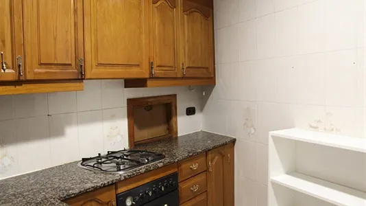 Rooms in Barcelona Ciutat Vella - photo 10