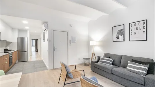 Apartments in Cornellà de Llobregat - photo 4