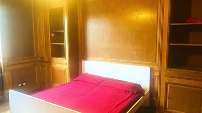 Room for rent in Milano Zona 6 - Barona, Lorenteggio, Milan