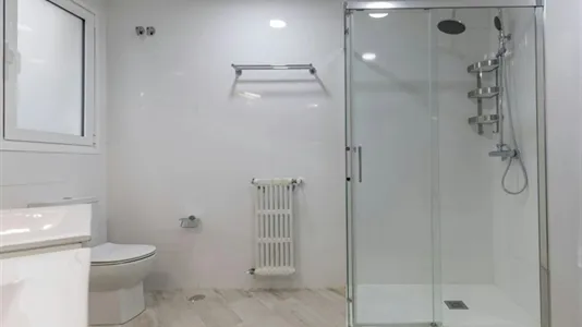Rooms in Valencia Ciutat Vella - photo 9