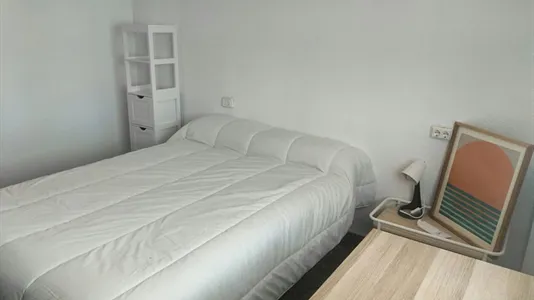 Rooms in Tavernes Blanques - photo 3