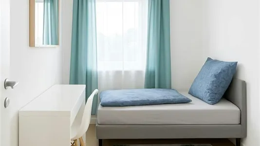 Rooms in Fürstenfeldbruck - photo 2