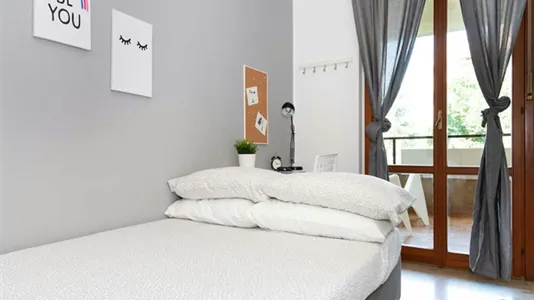 Rooms in Milano Zona 5 - Vigentino, Chiaravalle, Gratosoglio - photo 1