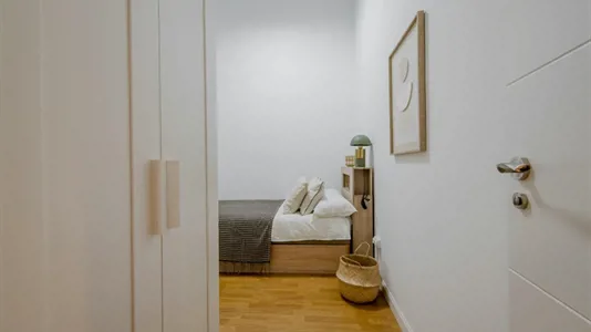 Rooms in Madrid Salamanca - photo 2