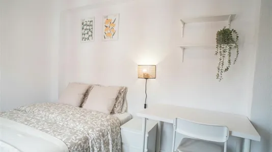 Rooms in Tavernes Blanques - photo 4