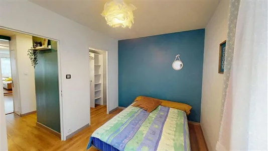 Rooms in Grenoble - photo 1