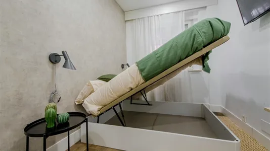 Rooms in Madrid Chamberí - photo 8